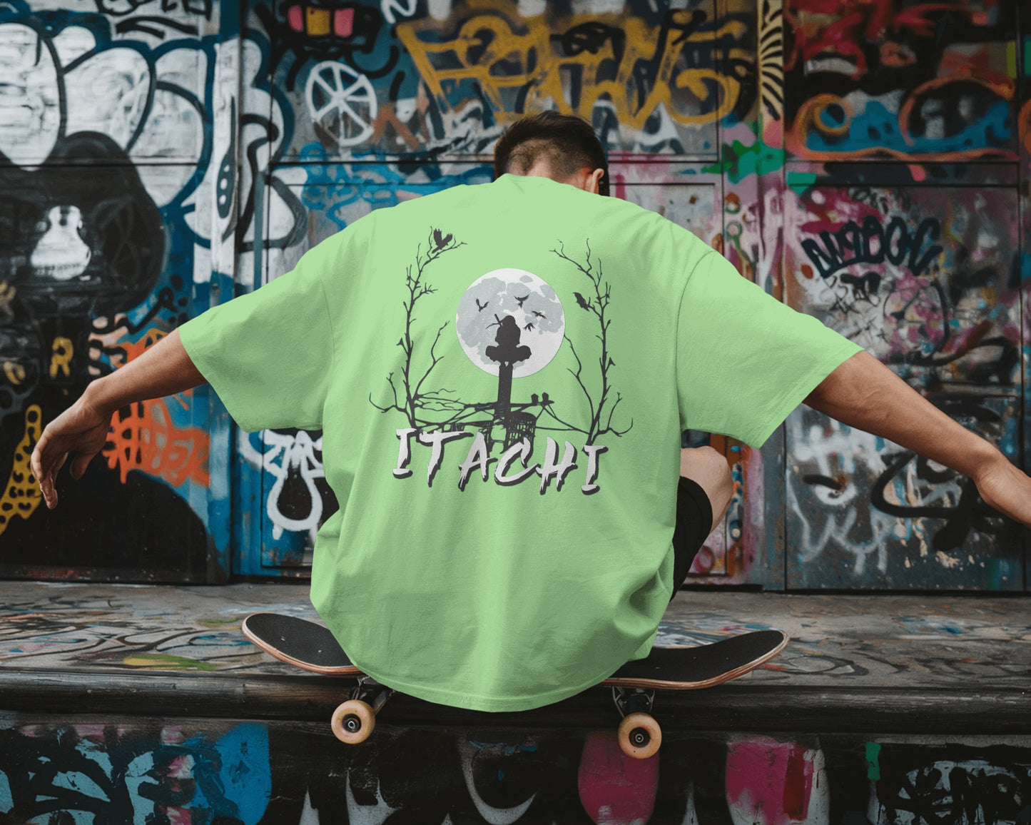 Itachi Uchiha back design with Akatsuki logo oversized T-Shirt