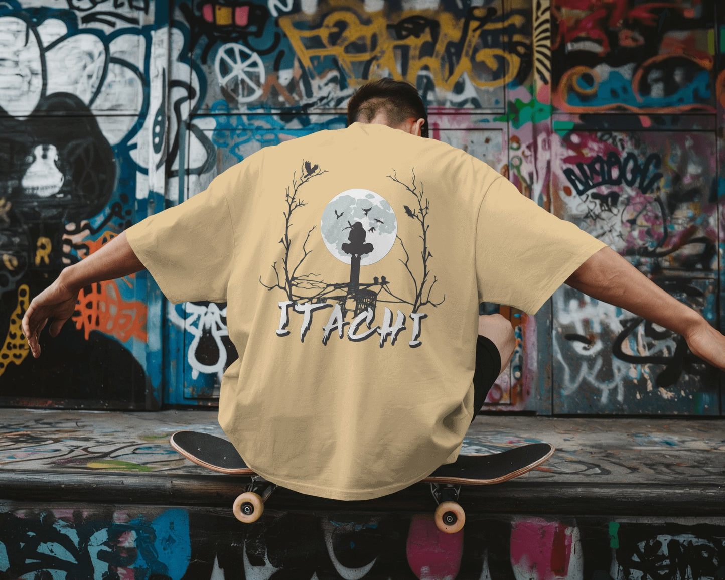 Itachi Uchiha back design with Akatsuki logo oversized T-Shirt